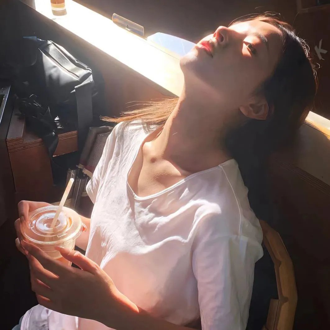 视觉侦探日暮旅人